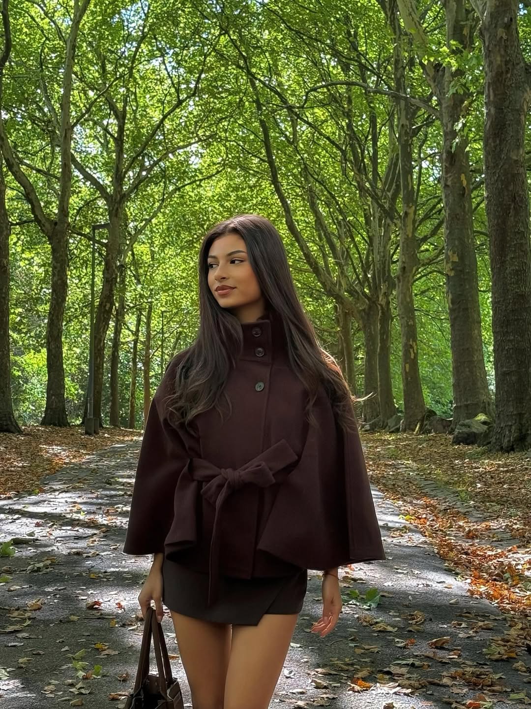 Soera Gianna Elegant High-Neck Belted Cape Jacket