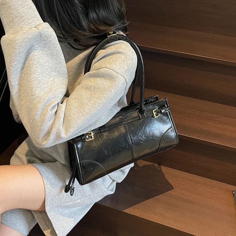 Stylish Black Shoulder Bag for Women - PU Leather with Belt Buckle Design 2