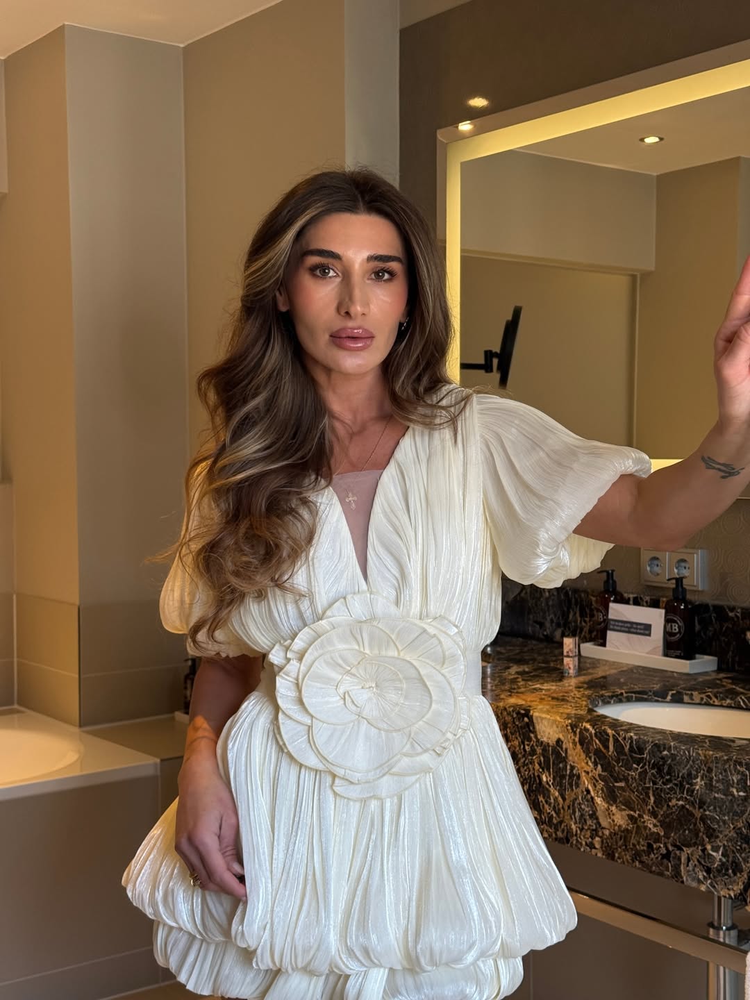 SOERA Rosette Puff Sleeve Bubble Hem Mini Dress - Dresses - Ivory M