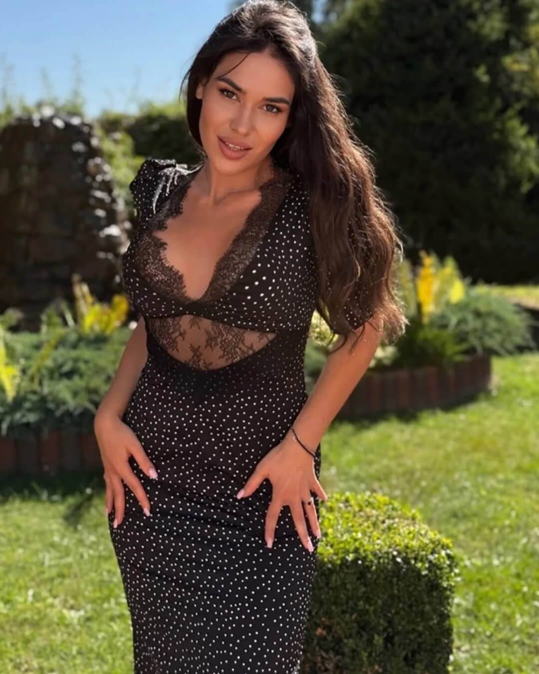 SOERA Diana Puff Sleeve Lace Dress - Dresses - 1005010003890250-;ZZ1771252460259061139 Brown S